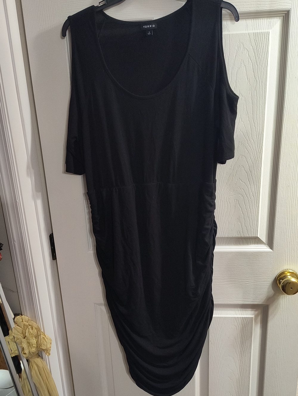 torrid Black Cold-Shoulder Ruched Dress